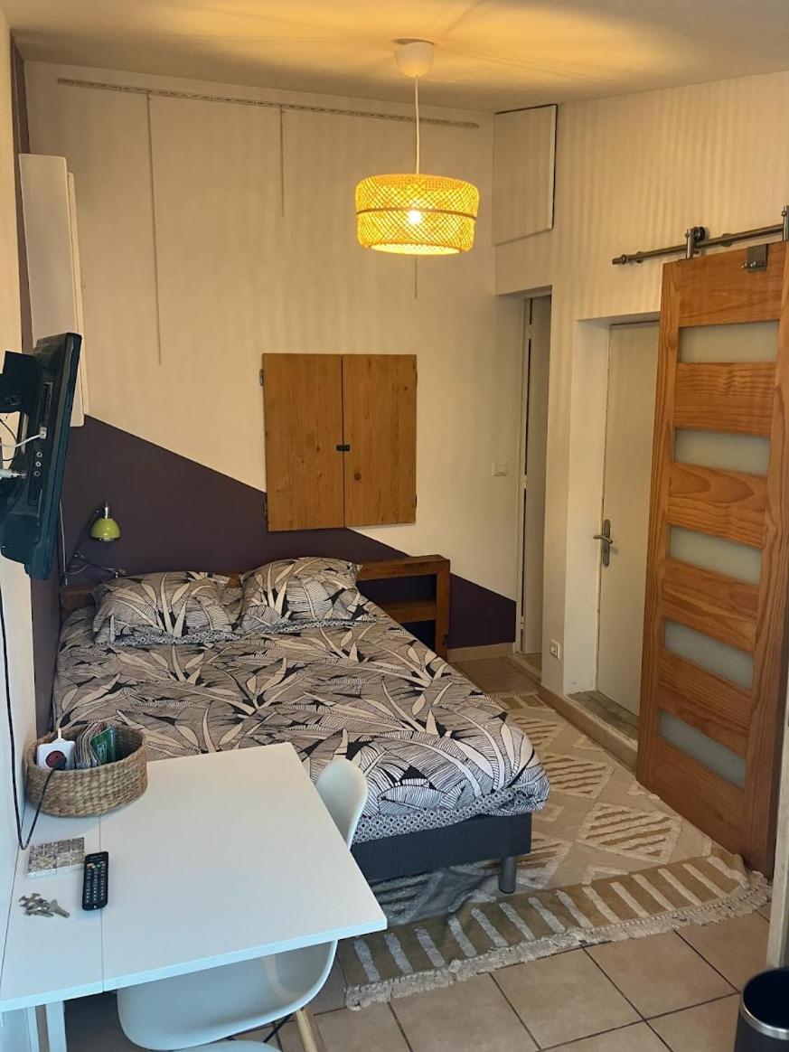 Le Nid Castries - Charmant Logement Complet Et Equipe Centre Castries Proche Montpellier Kültér fotó